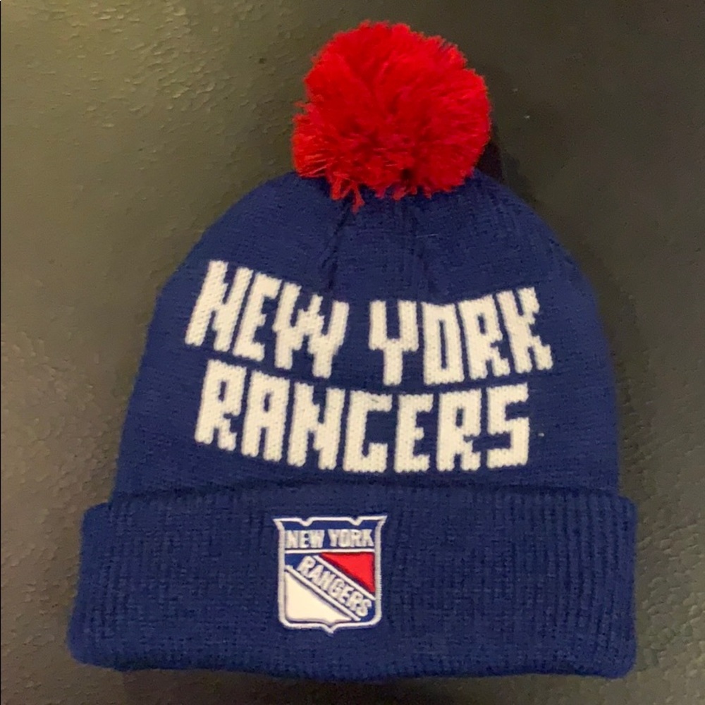 New York Rangers beanie hat